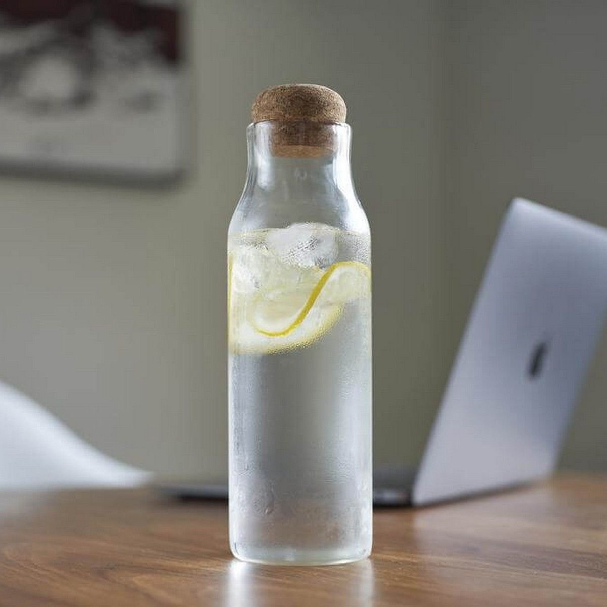 BERKA Borosilicate Glass Bottle with Cork Lid - 600ml