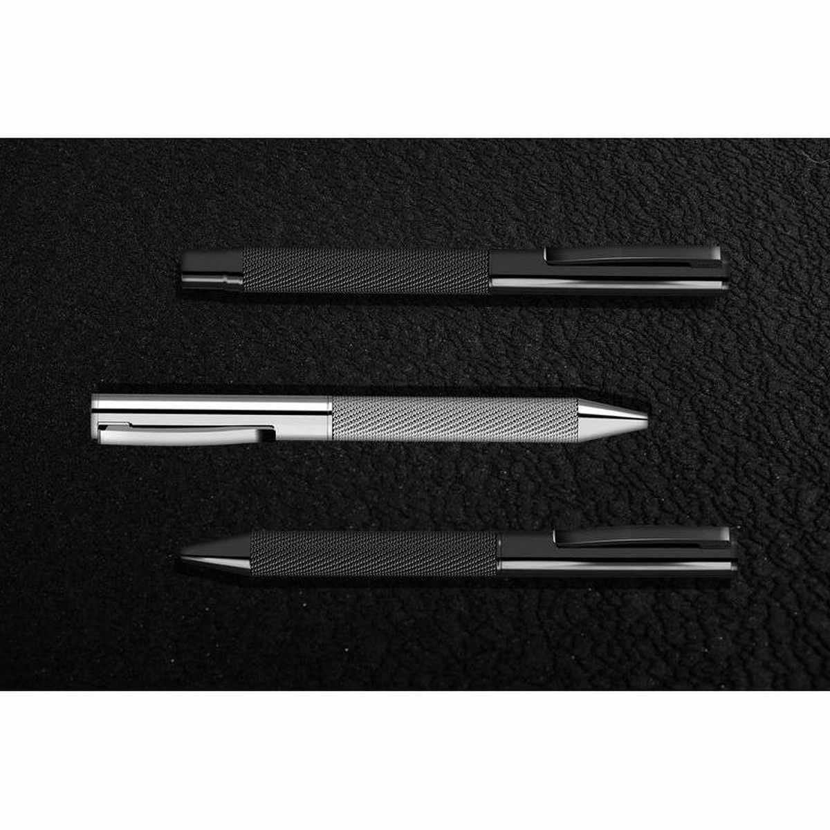 UMA MESH Premium Metal Ballpoint Pen - Sleek Finish
